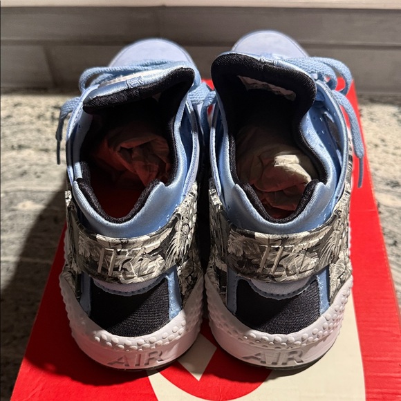 Nike Air Huarache “Aluminum” Light Blue and Black Sneakers